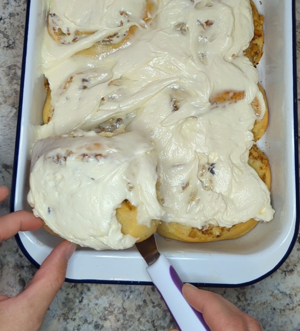Honey Banana Walnut Sourdough Cinnamon&nbsp;Rolls
